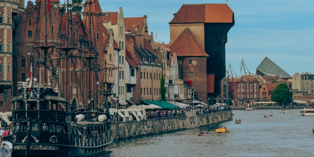 Аналітика ринку харчової промисловості Польщі: Глобальні тренди, імпортна динаміка та перспективи на 2025-2026 роки